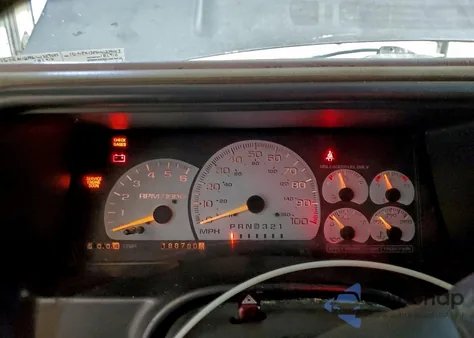 1998 Chevrolet Tahoe K1500 z USA, uszkodzony, nr VIN 1GNEK13R6WJ329053